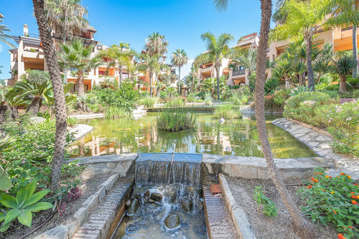 2394324e-346c-4996-8d2e-5907e3fc60ee