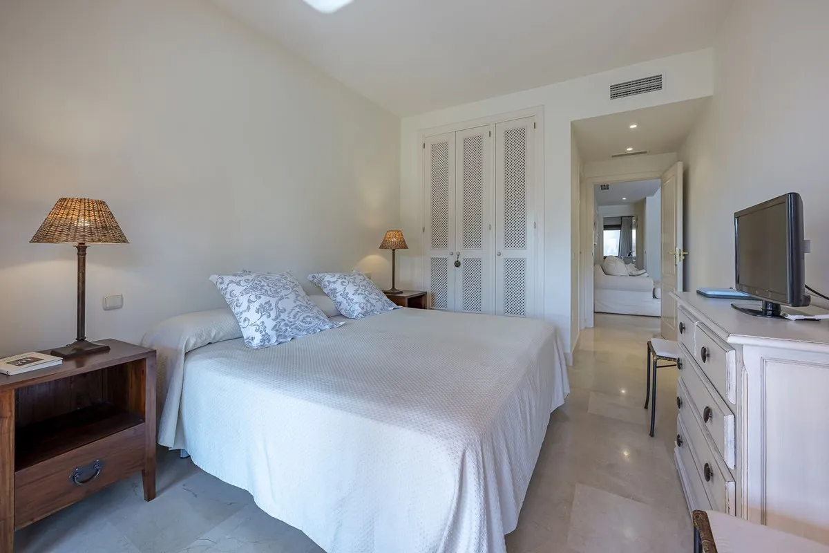 90505732-03bb-4835-a6e1-f0991923984c