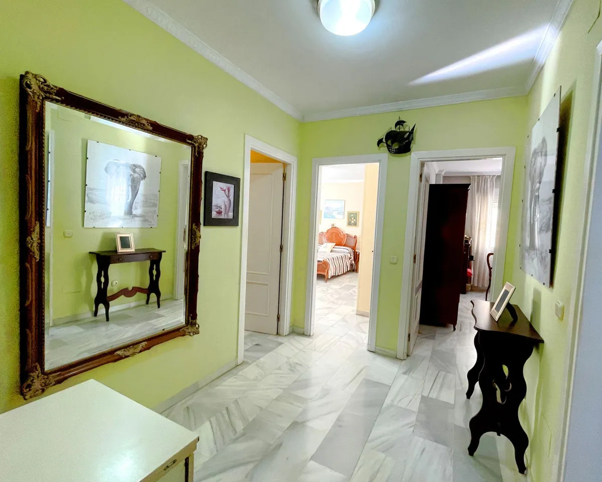 4ea38b12-a65d-4caf-9e92-be2d16663dc3