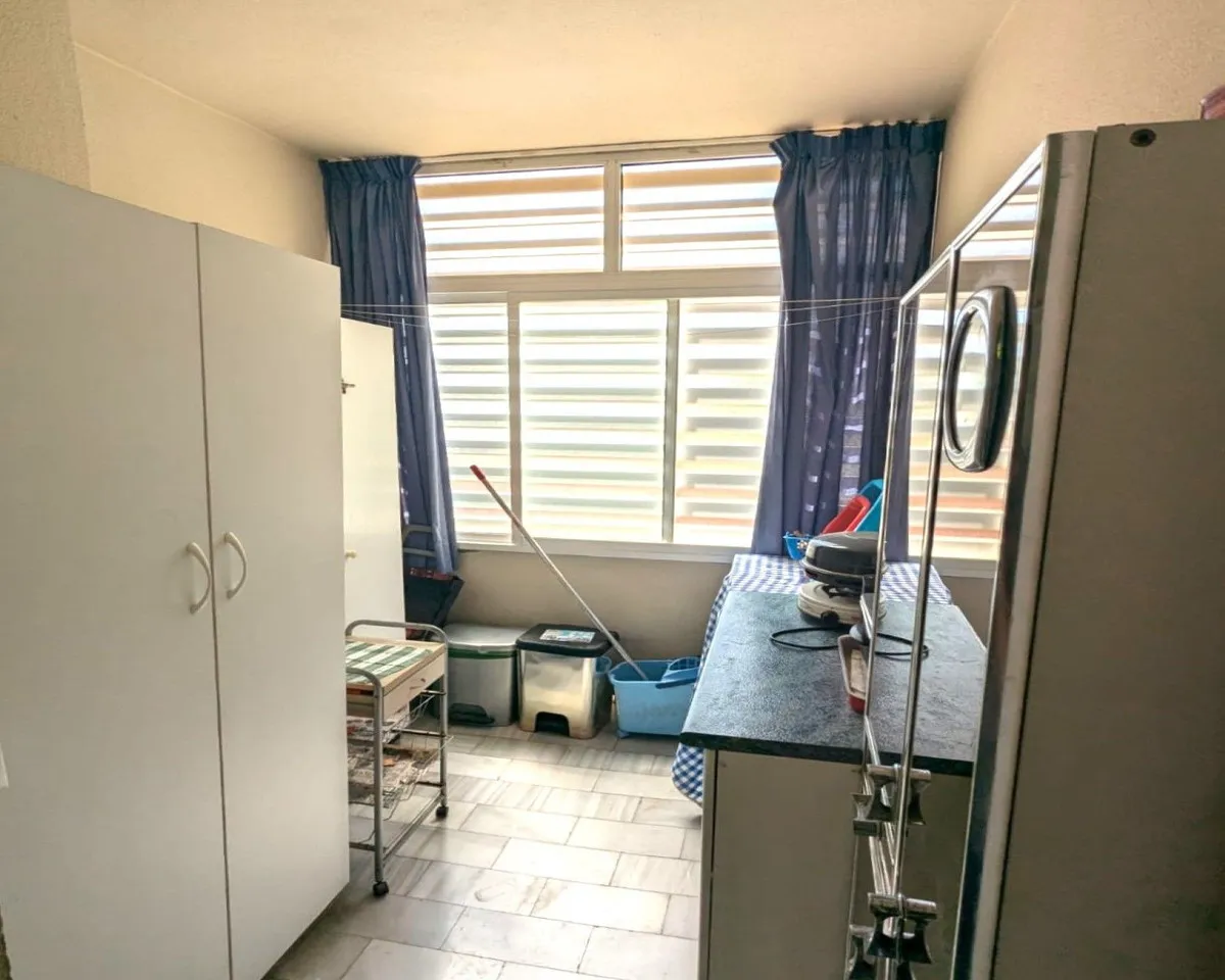 c907d4f0-8df0-46eb-b99a-fdeb4ab7b88c