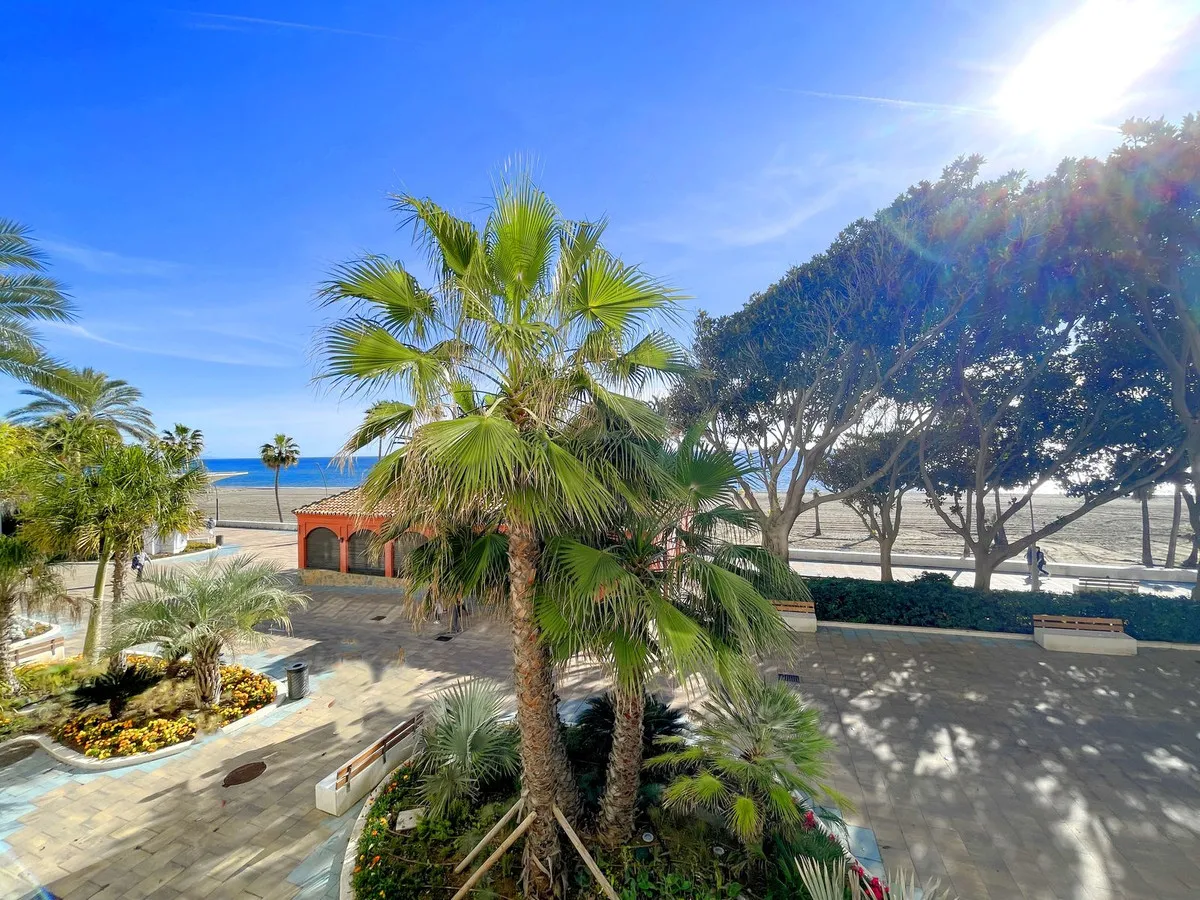 cdf1f26f-41ba-49b3-8845-adda8413bcaf