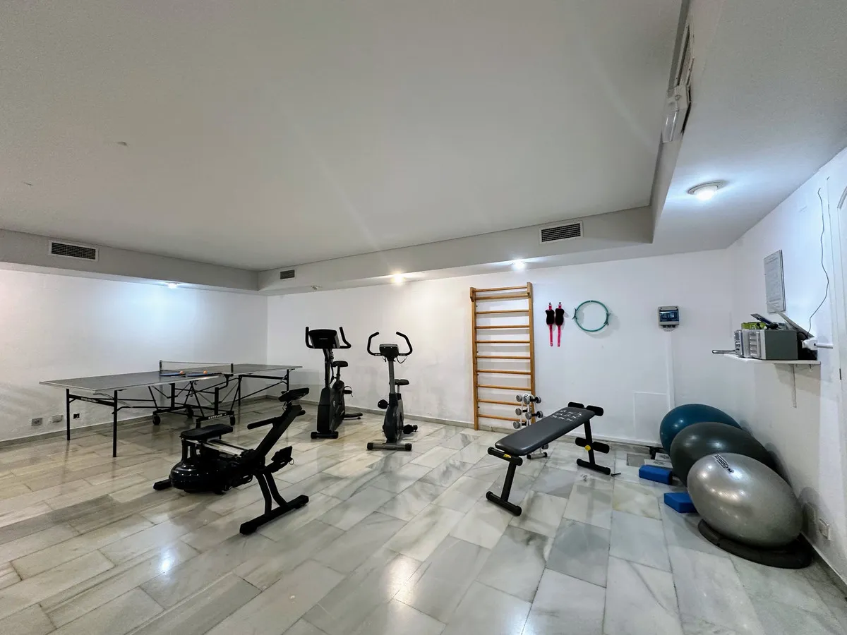 6b13921a-2e3b-45fe-874c-be0964b4406b