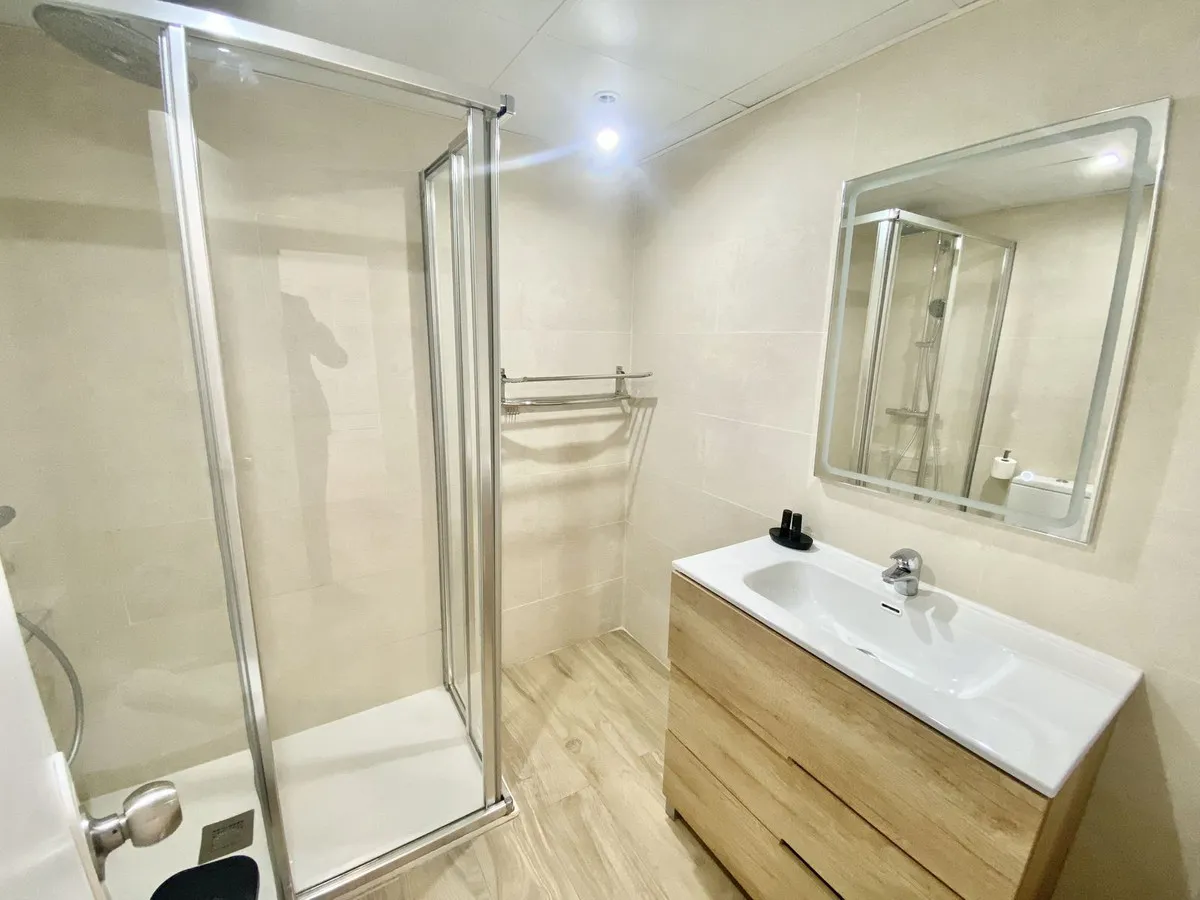 f01aa6ce-0a6e-4c76-9265-adb27e275bf5