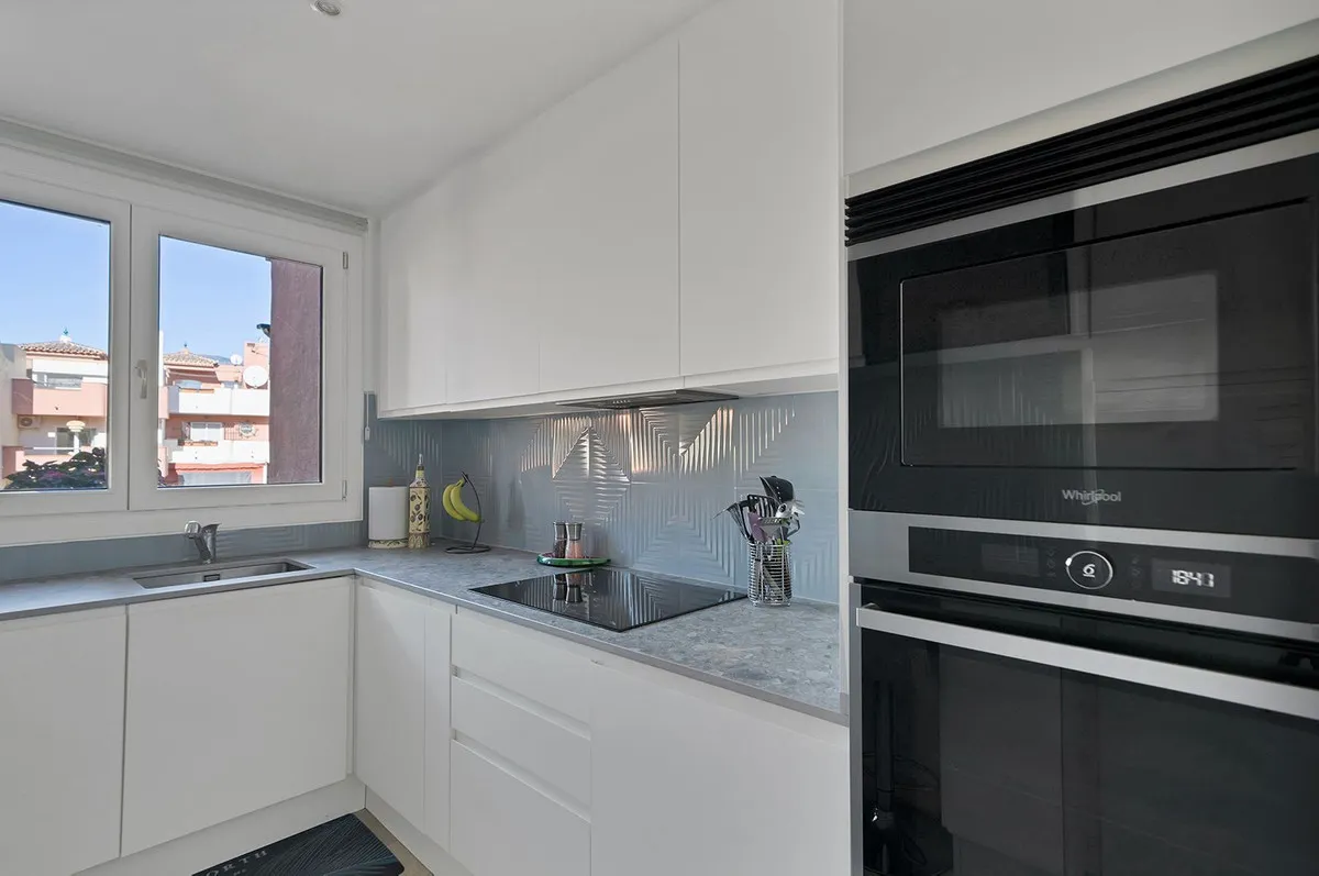 0239825d-15fc-4e1a-a4fe-2558630d2b08