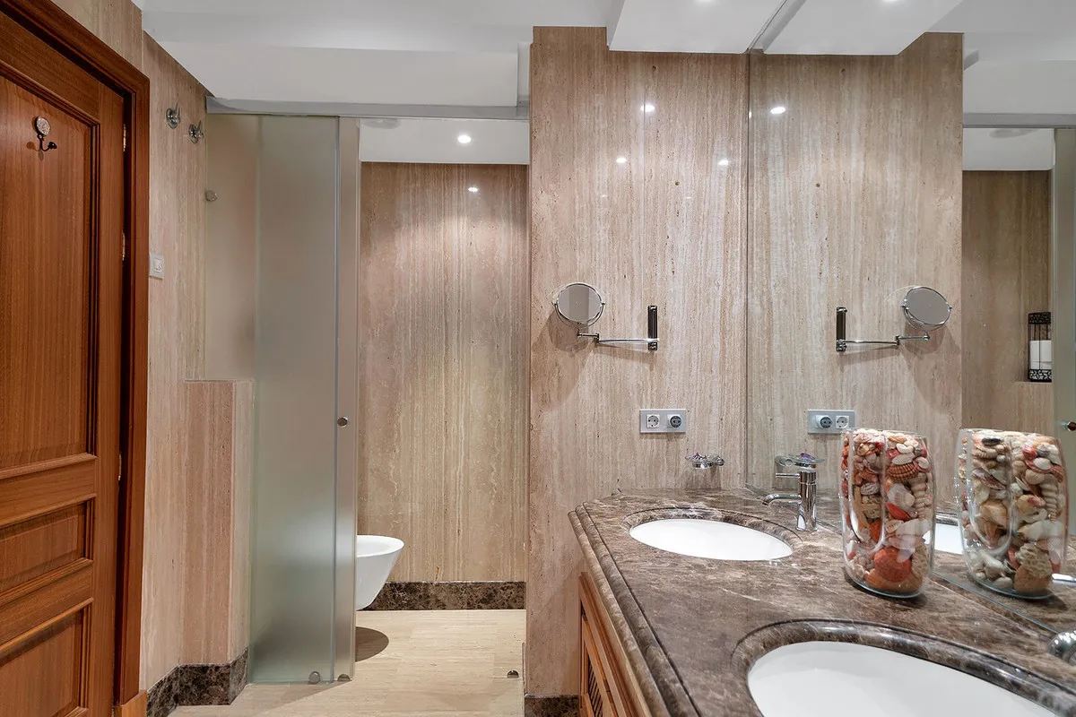 0a5cfdb1-9321-4567-ab5e-6239ec75ecf6