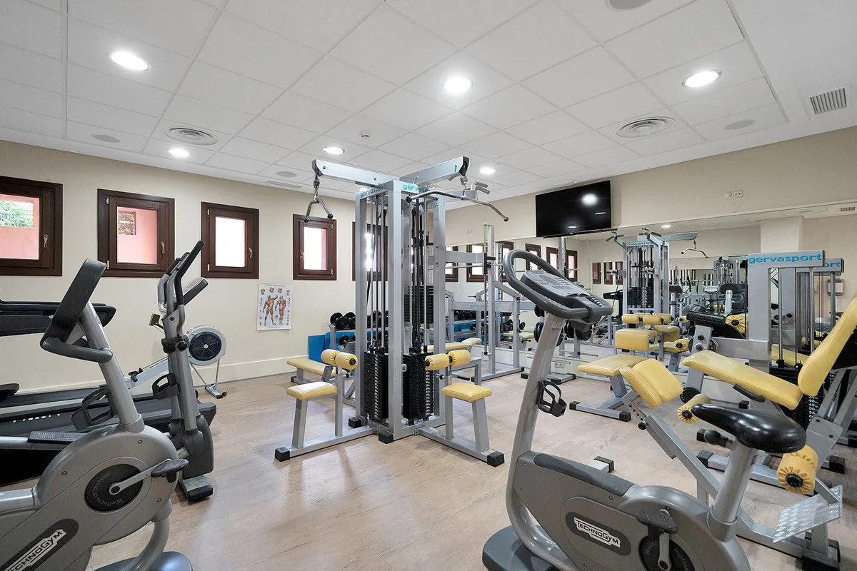 63e92951-2eda-4ac5-80a4-04623eff4cdb