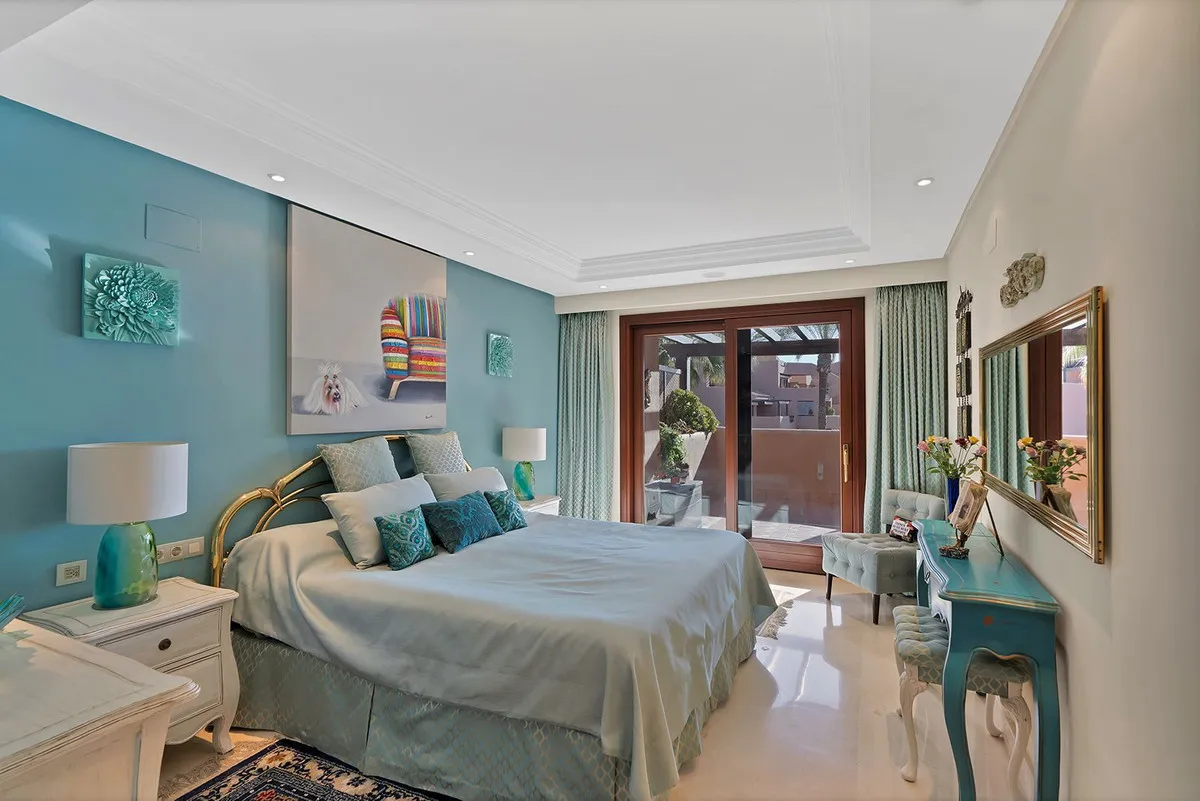 839df8e1-4ecd-4d5a-9302-335bb78921f6