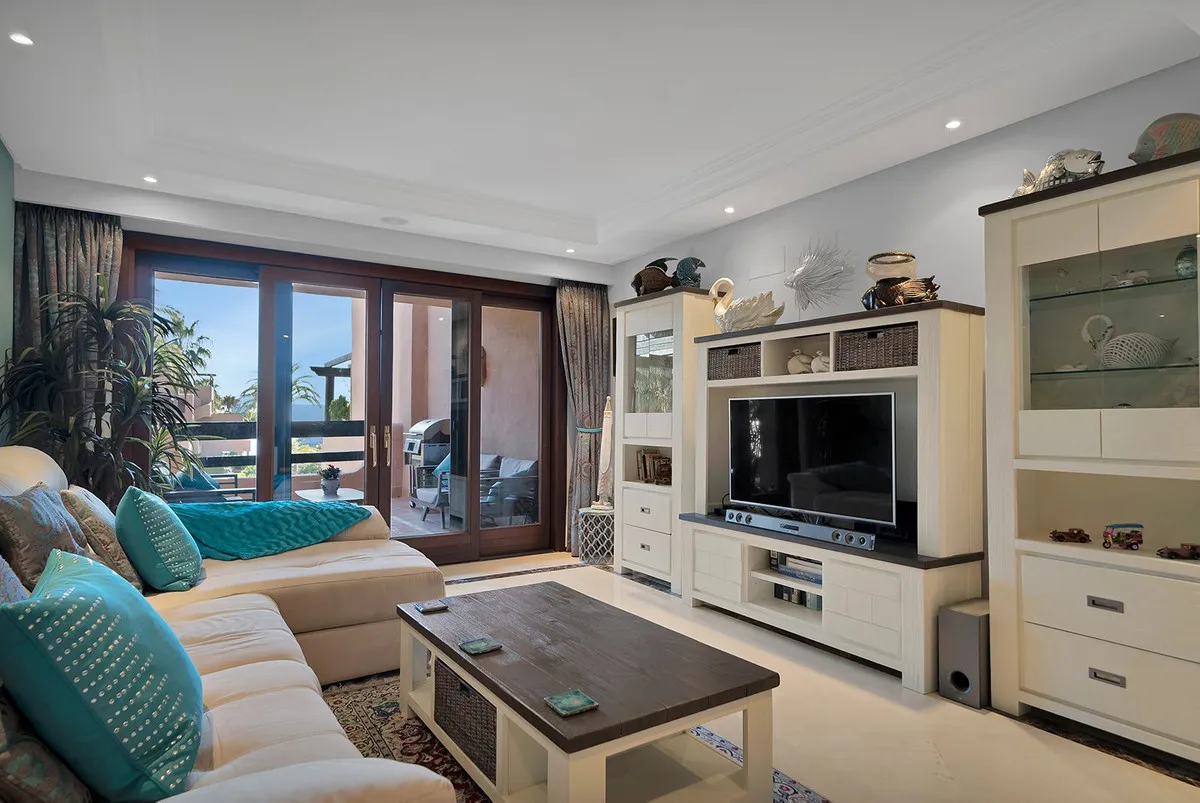 b6c47ab1-a330-4a05-b855-be1f210e35b1