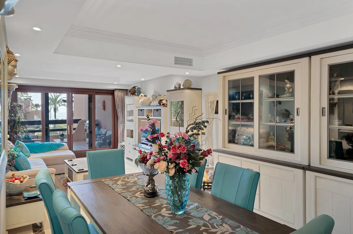 fb3e8b14-9053-4b1a-86b8-cc1fdcdcba0b