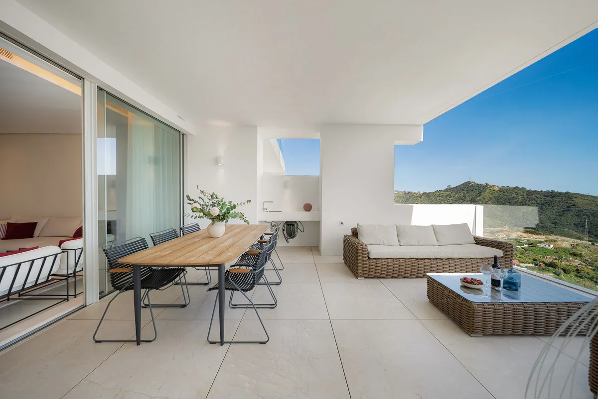 0a3ea12d-cf1a-47a0-ba36-ee68024c9dda