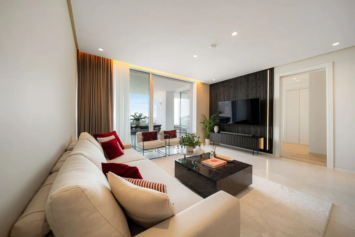 247e3dc3-4b22-4b40-8c62-298767d56814