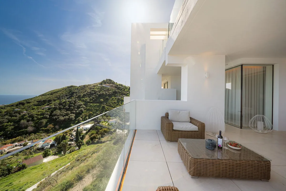 ad75ab62-90f5-4167-b455-29401cbf89c6