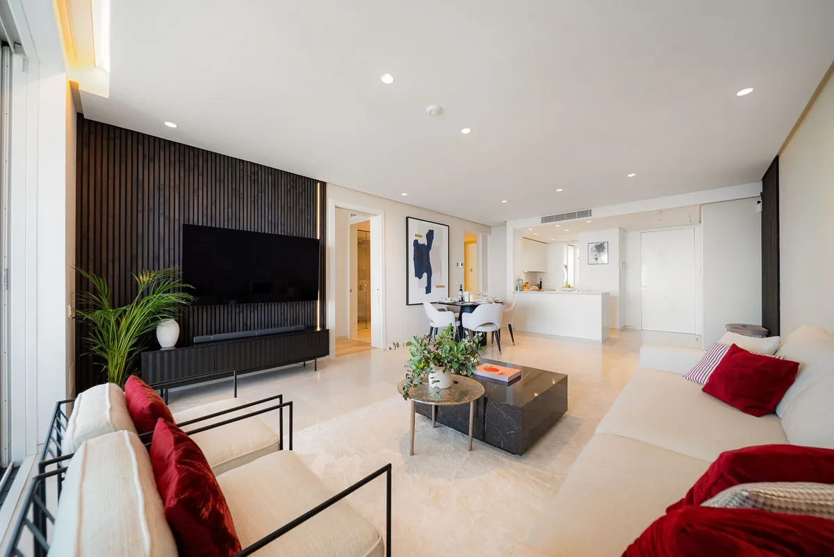 c566c8ff-a741-457a-9e61-9656eafd86db