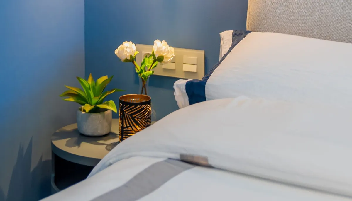 12304b3c-518f-433c-93f8-221bc9b104ad