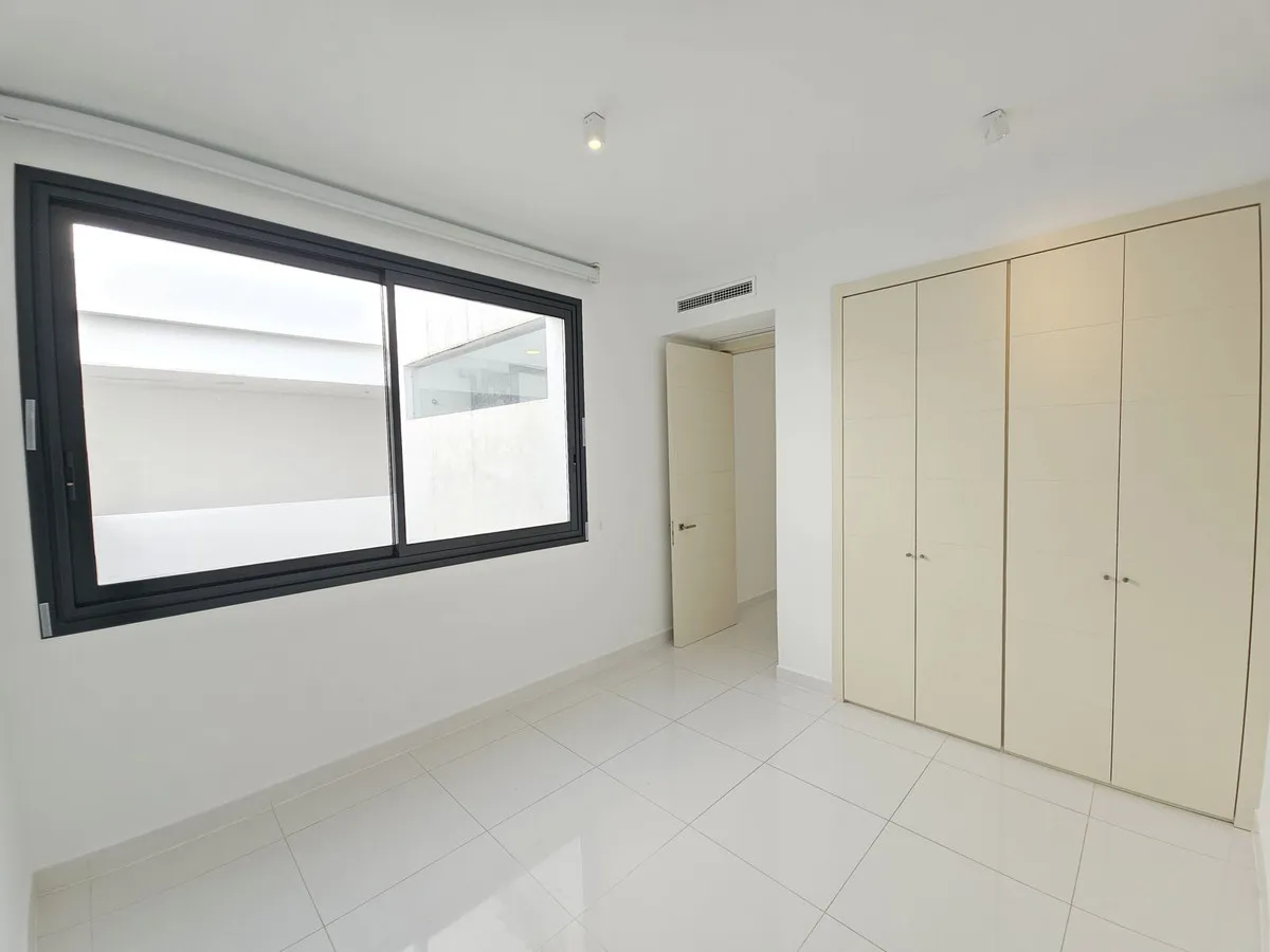 8701e31d-f6ef-48db-aba7-b52fddd8ed52