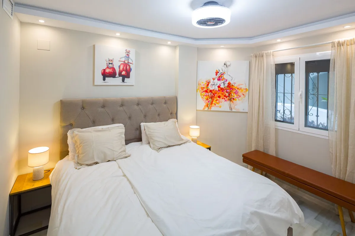 b23c79b1-c9ad-4424-b3f6-a2cfc036fe13