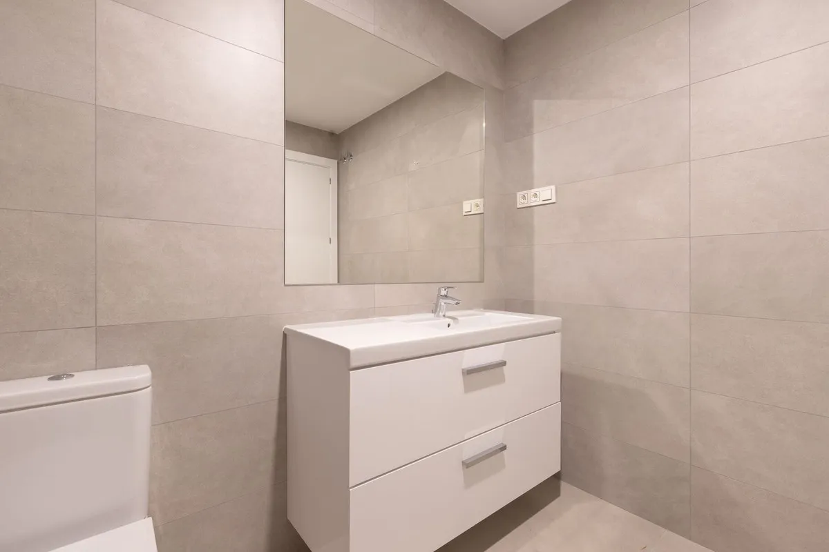 35dde29b-f156-4b95-a04b-f8b369e30df5