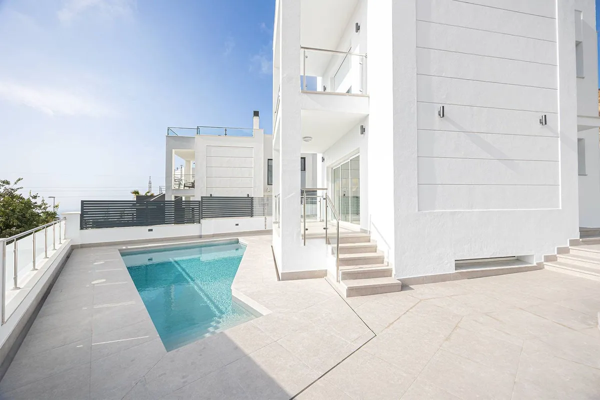 9e34f365-b489-4d8c-ae86-97d2639198bd