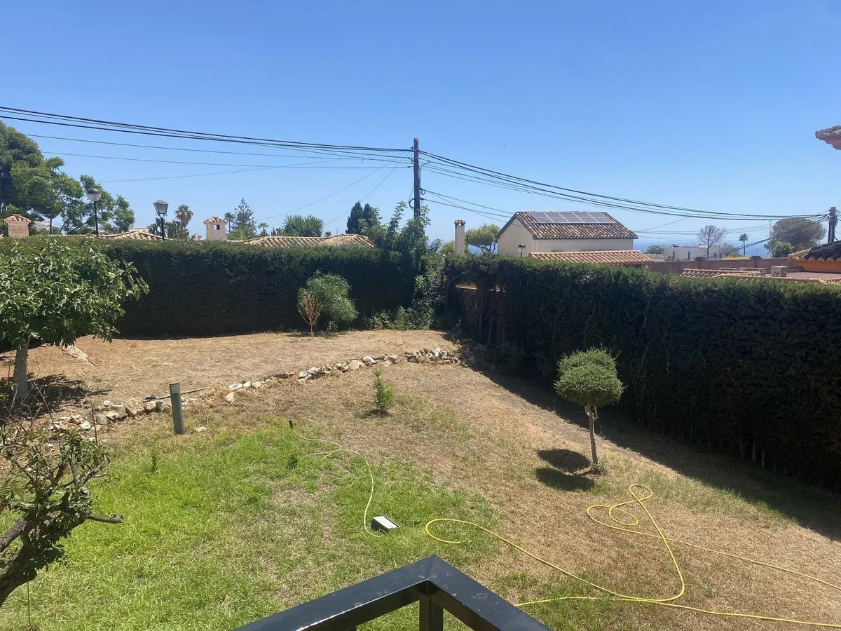 969b5c0d-43d2-4a7e-a0ab-e711210471af