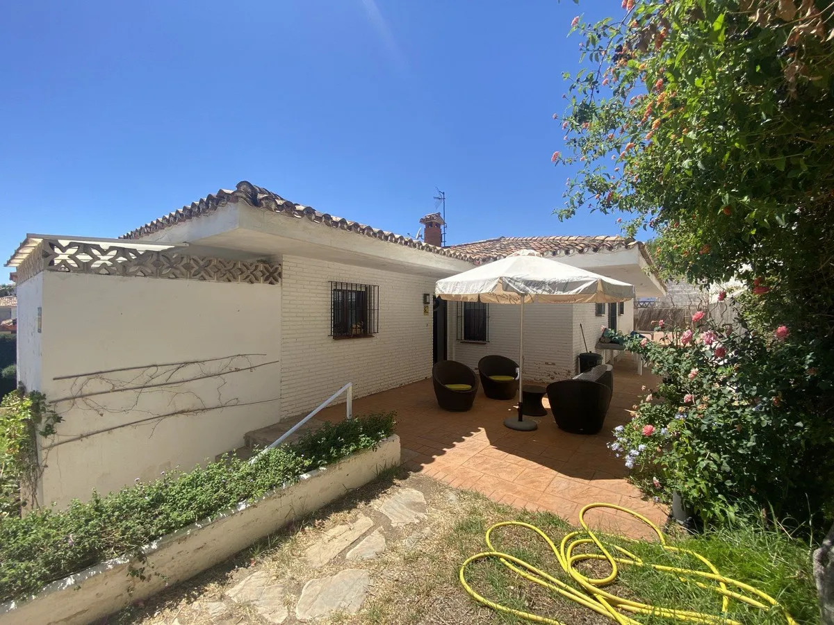 b44d5079-b155-4242-b26c-100b411dd631