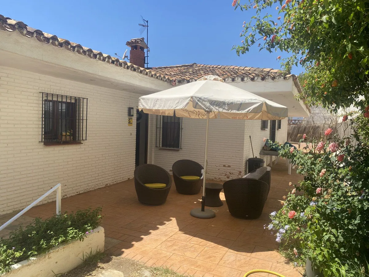 d9983e80-10b1-4444-916e-18f00dab3760