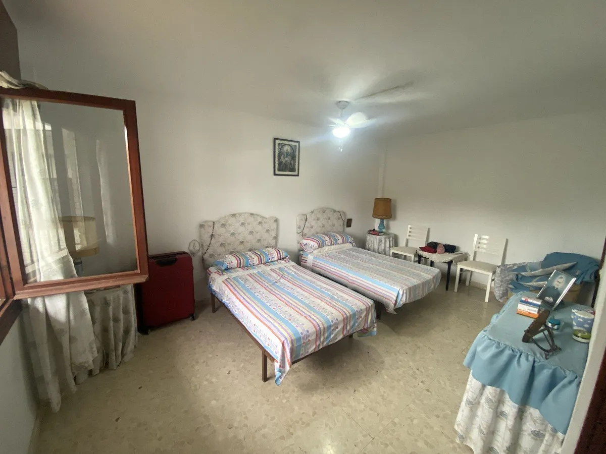 ddf39e15-4c57-4295-9772-385a1e277a34