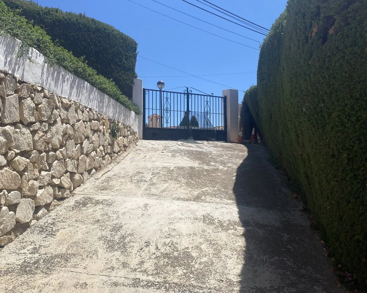 de2805a2-bfca-4679-a8dc-953b81195e5d