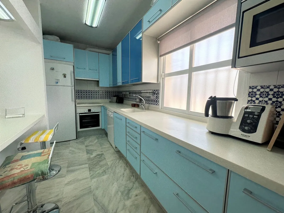 24227885-6380-4ce4-bfeb-89b174fa1304