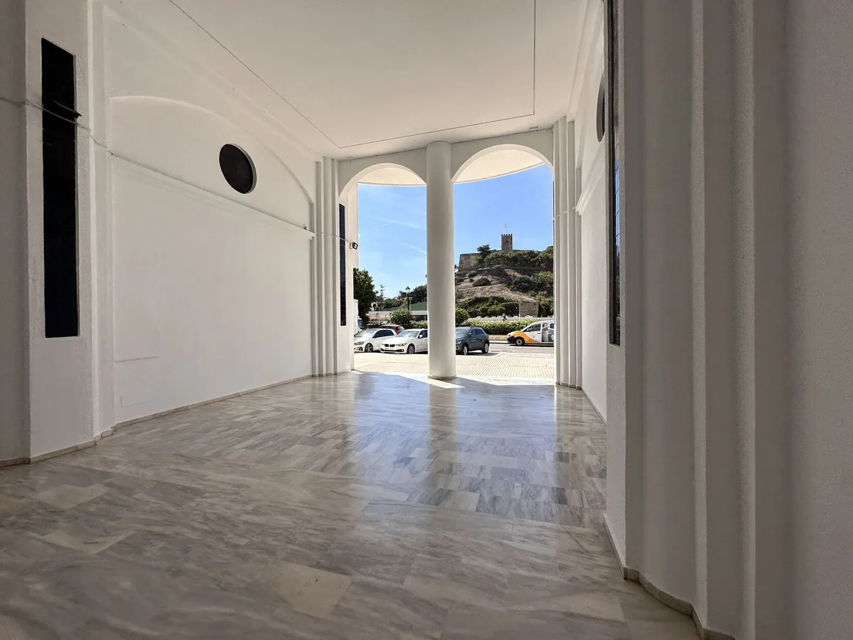 a9996b08-426e-4f7a-980d-0fc0508937ab