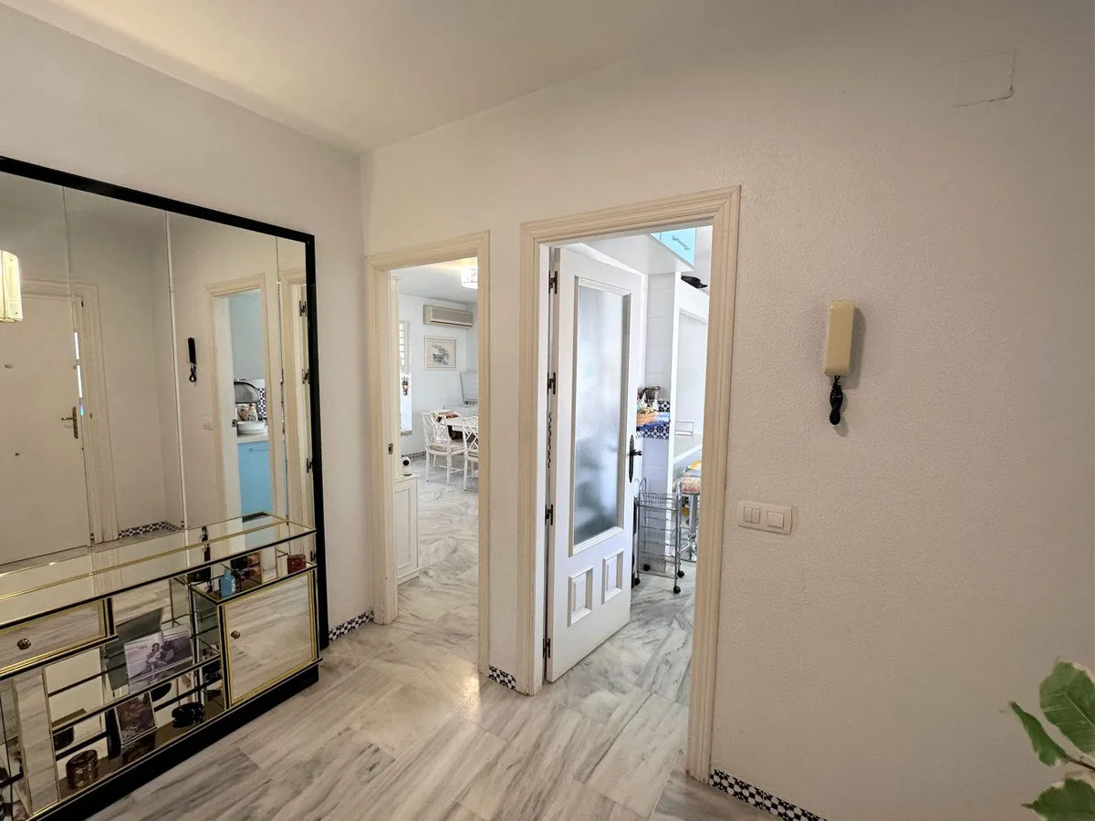 aaa18ff8-8d11-4045-9b84-6b7aede3e5c6