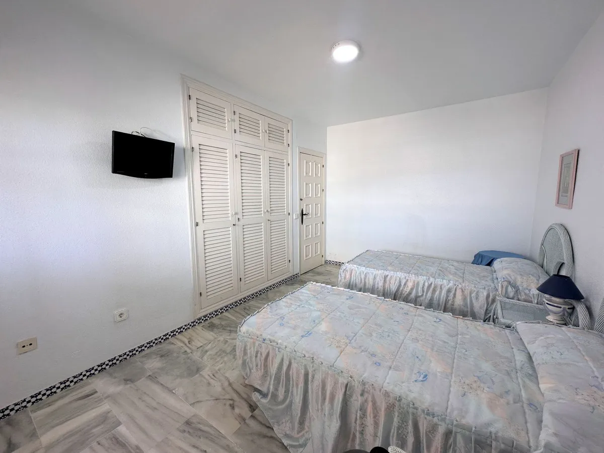 e38e751a-00eb-4350-9363-2a35cd362293