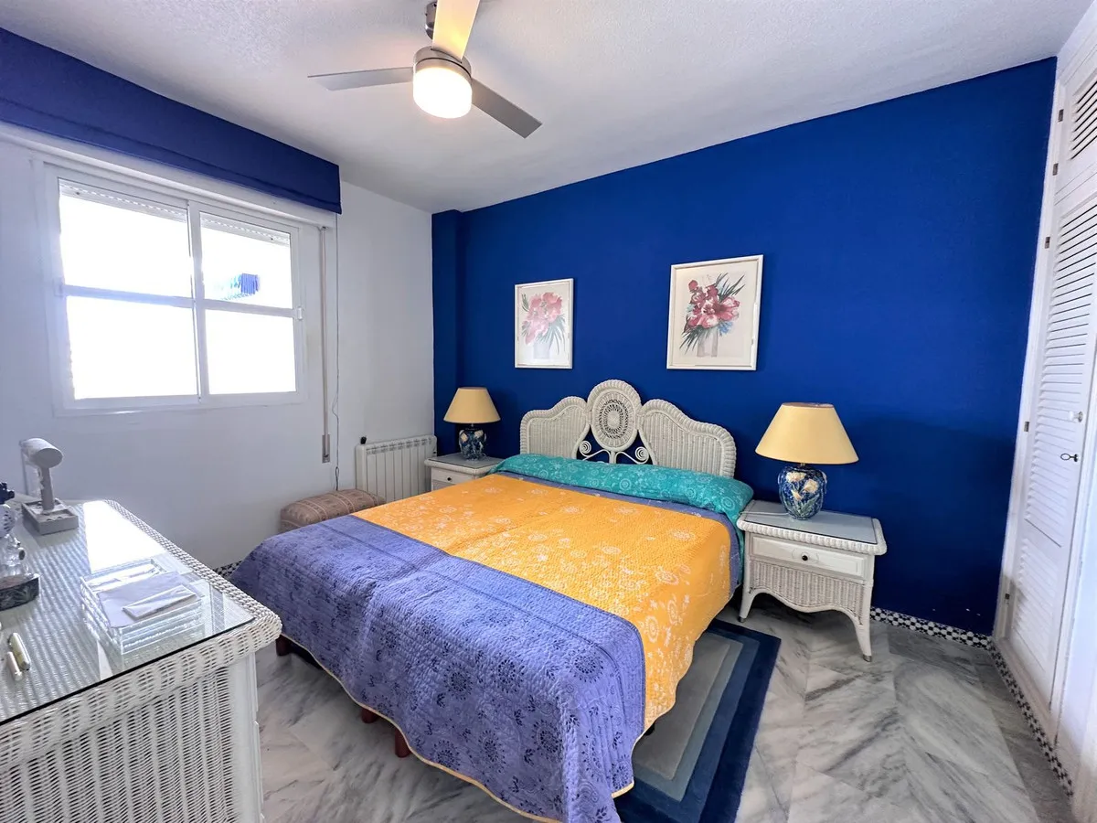 f22af610-8aa3-40e8-ac7e-5d8b76c2255c