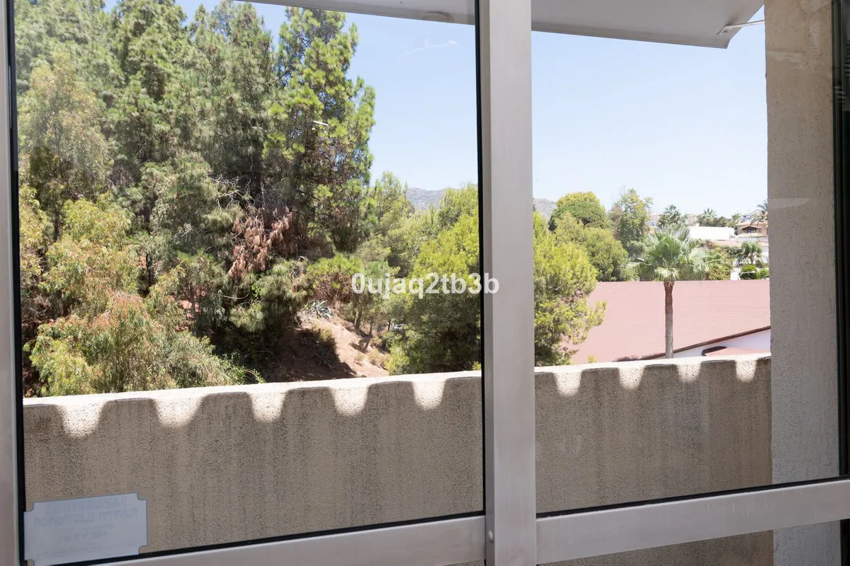 451d0dff-ba7e-4d3b-bcf7-0ea521f96bb6