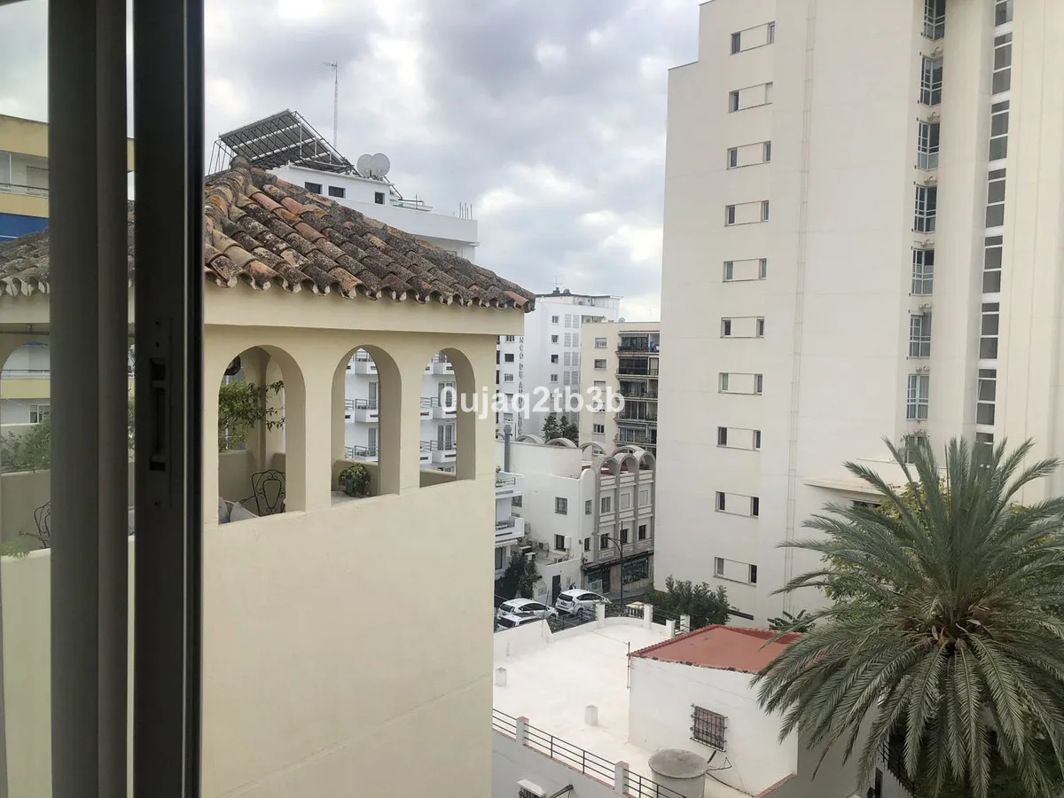 4c332a6a-b095-4cb8-817c-bf696ff2b70a