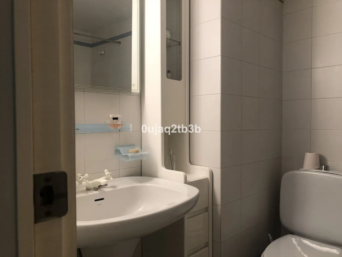 c95a6f19-b333-420b-bc49-a19950b8e95c