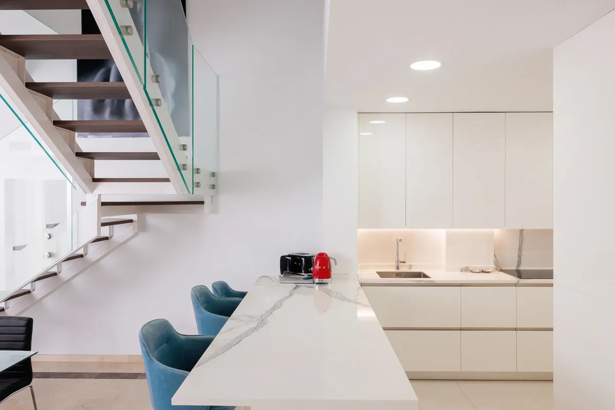 2c48a11d-d2ad-4eaa-81c0-5917de8e3009