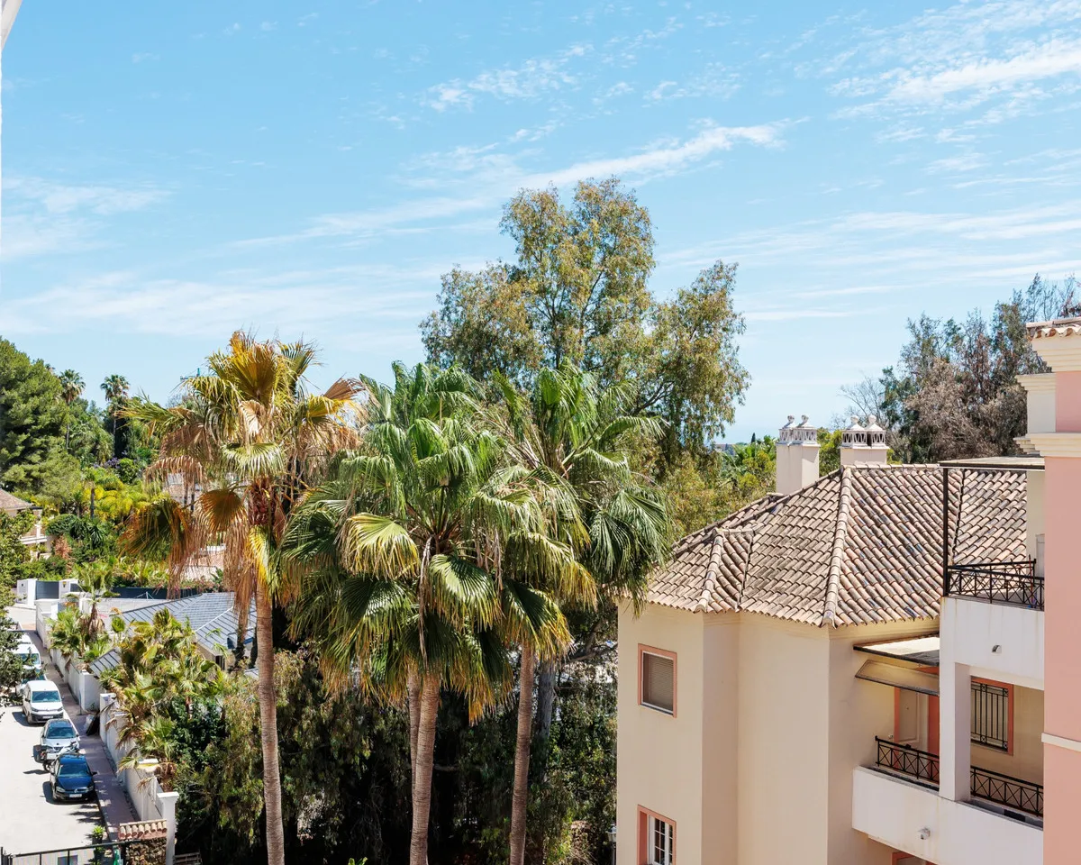 b71e18e2-5003-4333-8f6c-0dc58e978e33