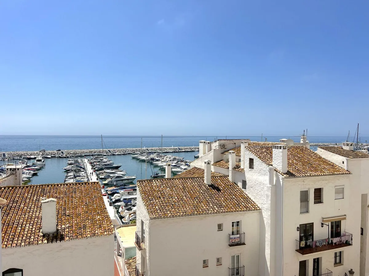 1849894c-869c-47db-881d-848091412287