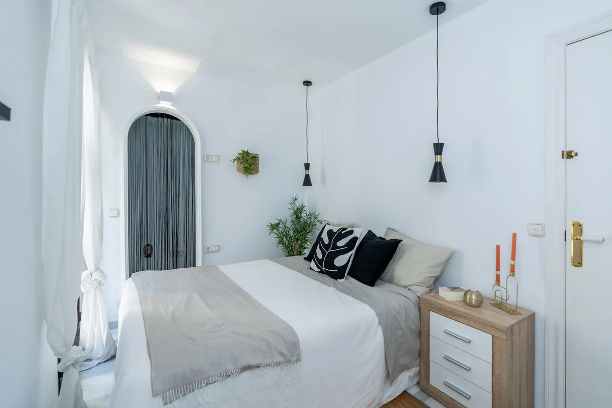 c1a3df0f-b99d-43b7-8d17-6ab629f69f08