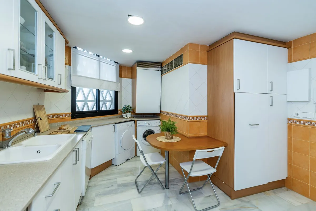 e4191277-a754-4c68-a044-ad13515a0895