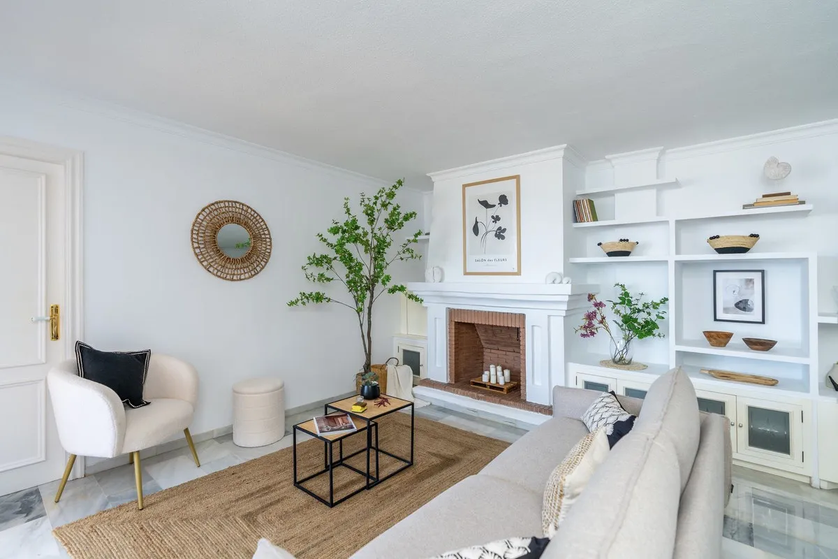 e99fdd42-c48e-4f2b-acda-1a43761dd1aa