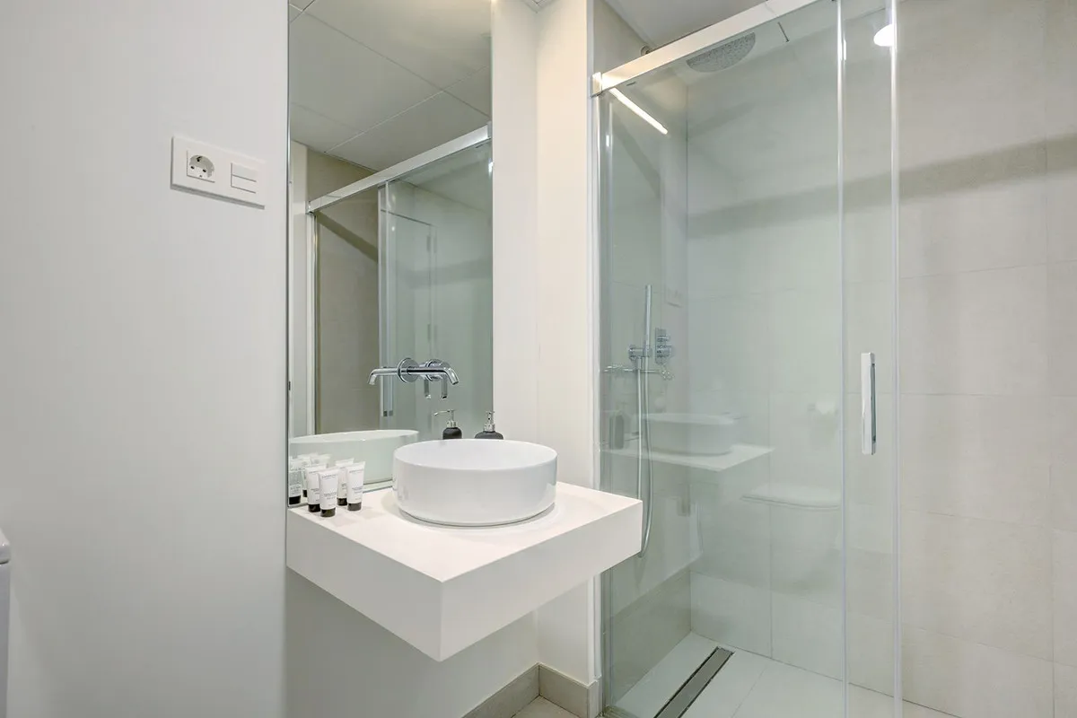 1f22d545-01b4-4b28-9b36-8d66a76585f0