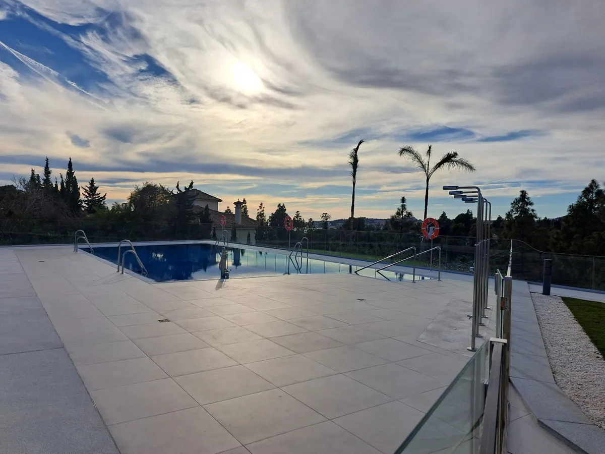 6e7f73e5-4f09-4715-a499-f5dfb6113a03