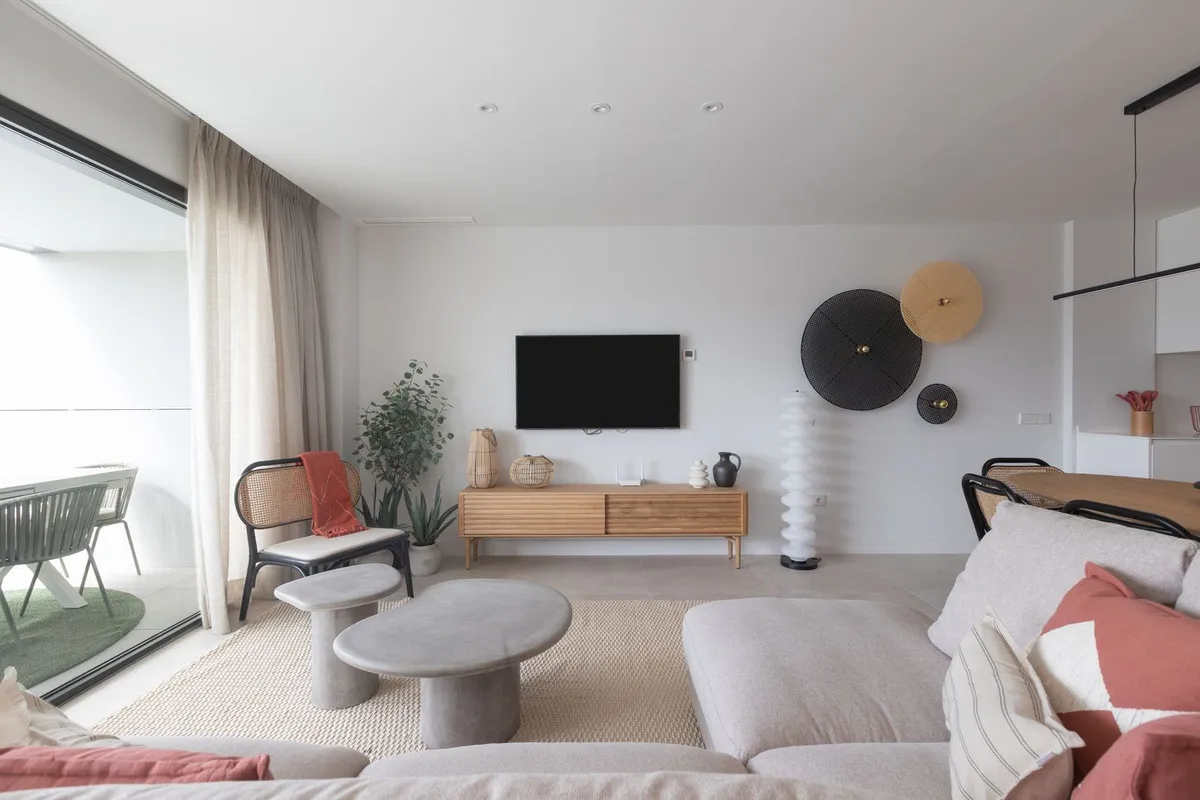 7b4bf395-d04a-4862-938c-eee836be4714