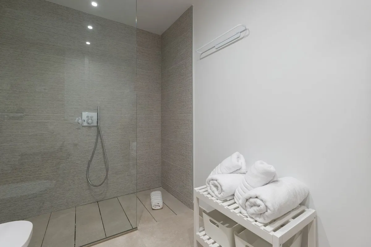 820d279d-0f5e-46c2-8f06-00cbf3fc488d