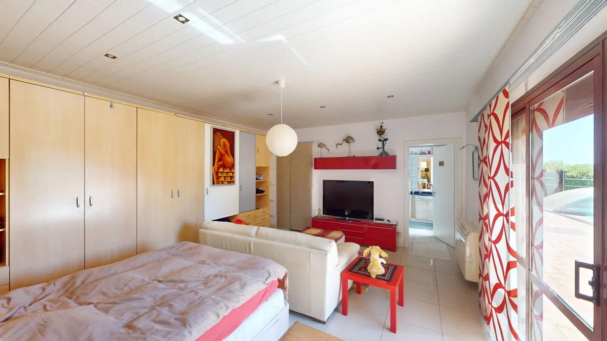 605c7784-ad17-4b8e-bad4-2bd0adc5e76f