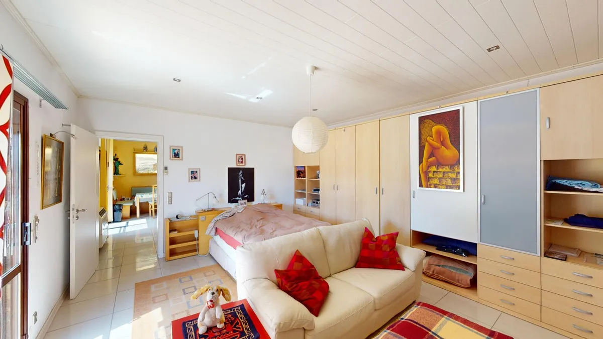 afdd32cc-2cfb-4391-9725-9935492717ef