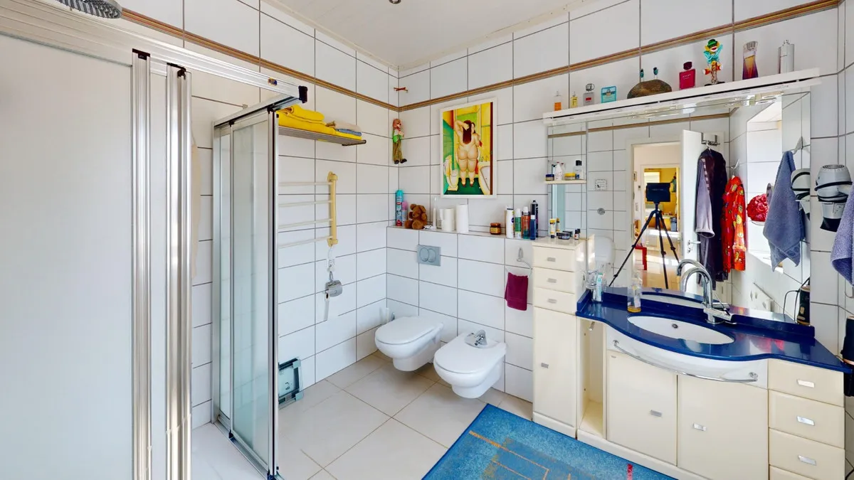 ca3d2567-2b29-475b-b5a7-f3fcc5ad2471