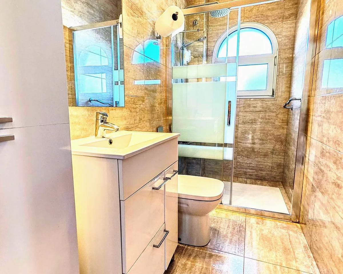 7390ff91-2b64-43ea-80da-34d6431097c1