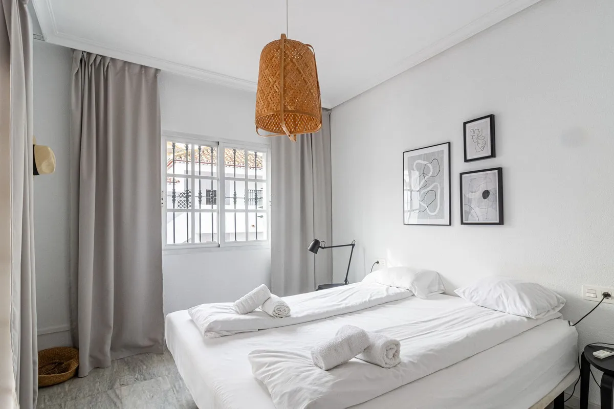 a98ce06e-d9de-4086-9340-81dfb5d7a54c